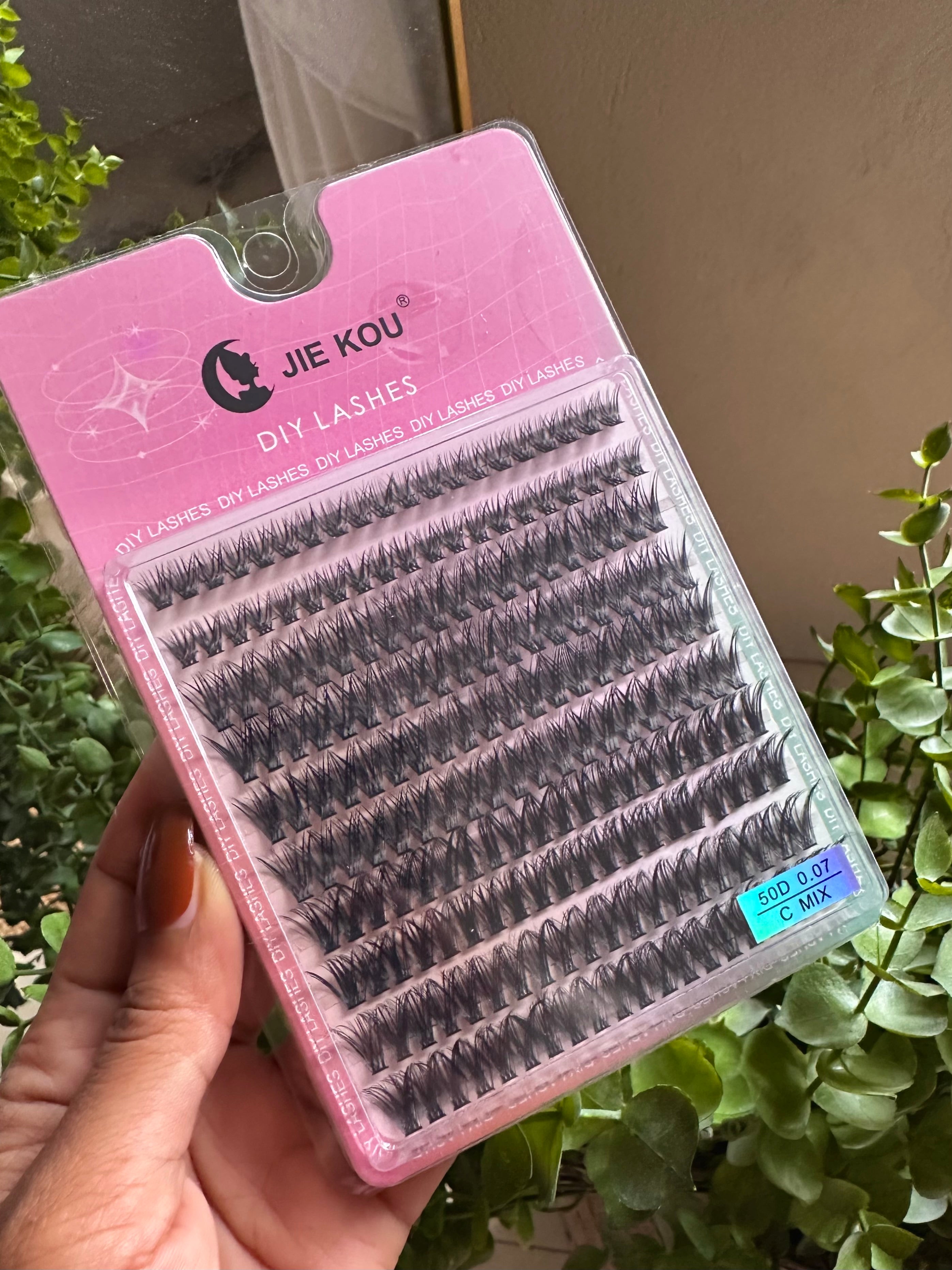 Touch of Glam Wispy Cluster Lash C curl