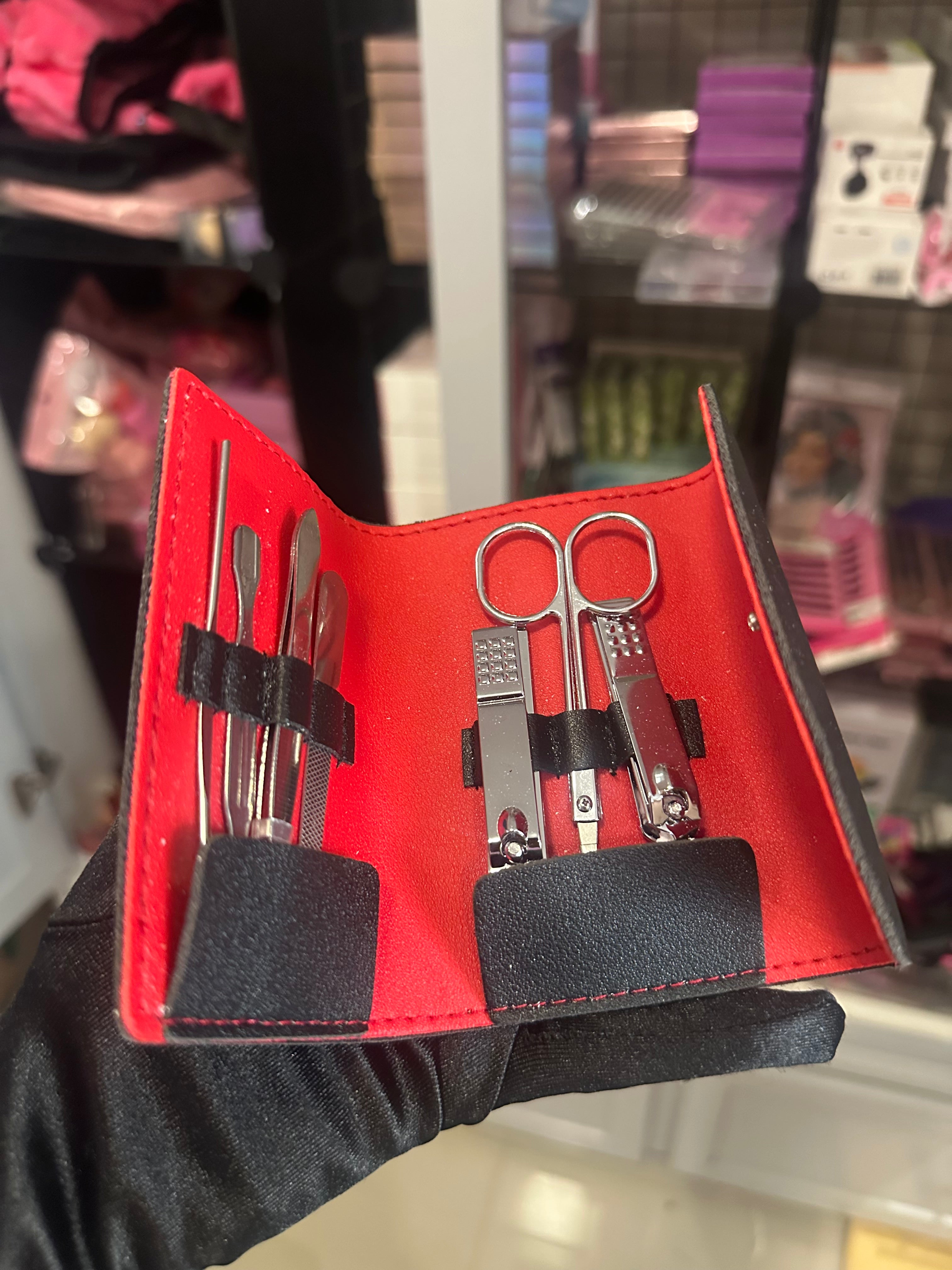 Handy & Kept pocket manicure set