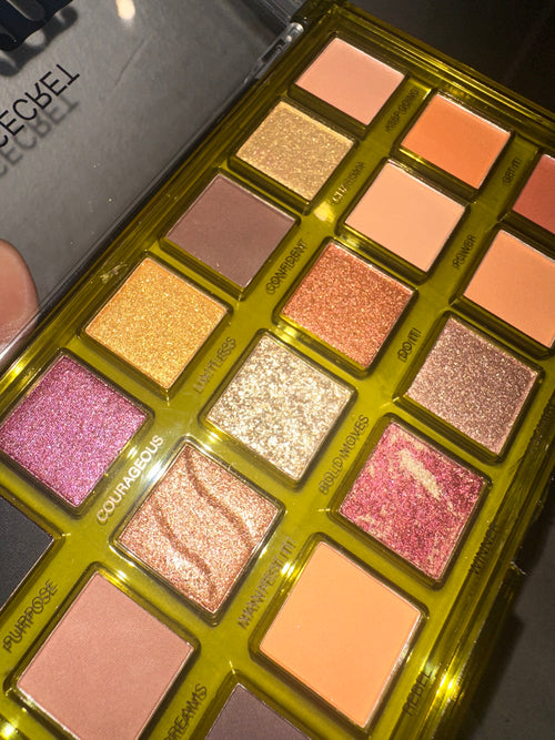 Glam Doll Eye-Shadow Palette