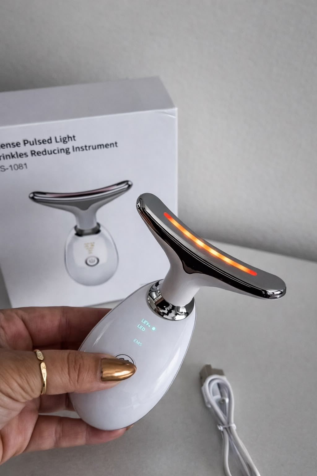 The Instant Snatched Sculpting & Facial Contour Lifting Device