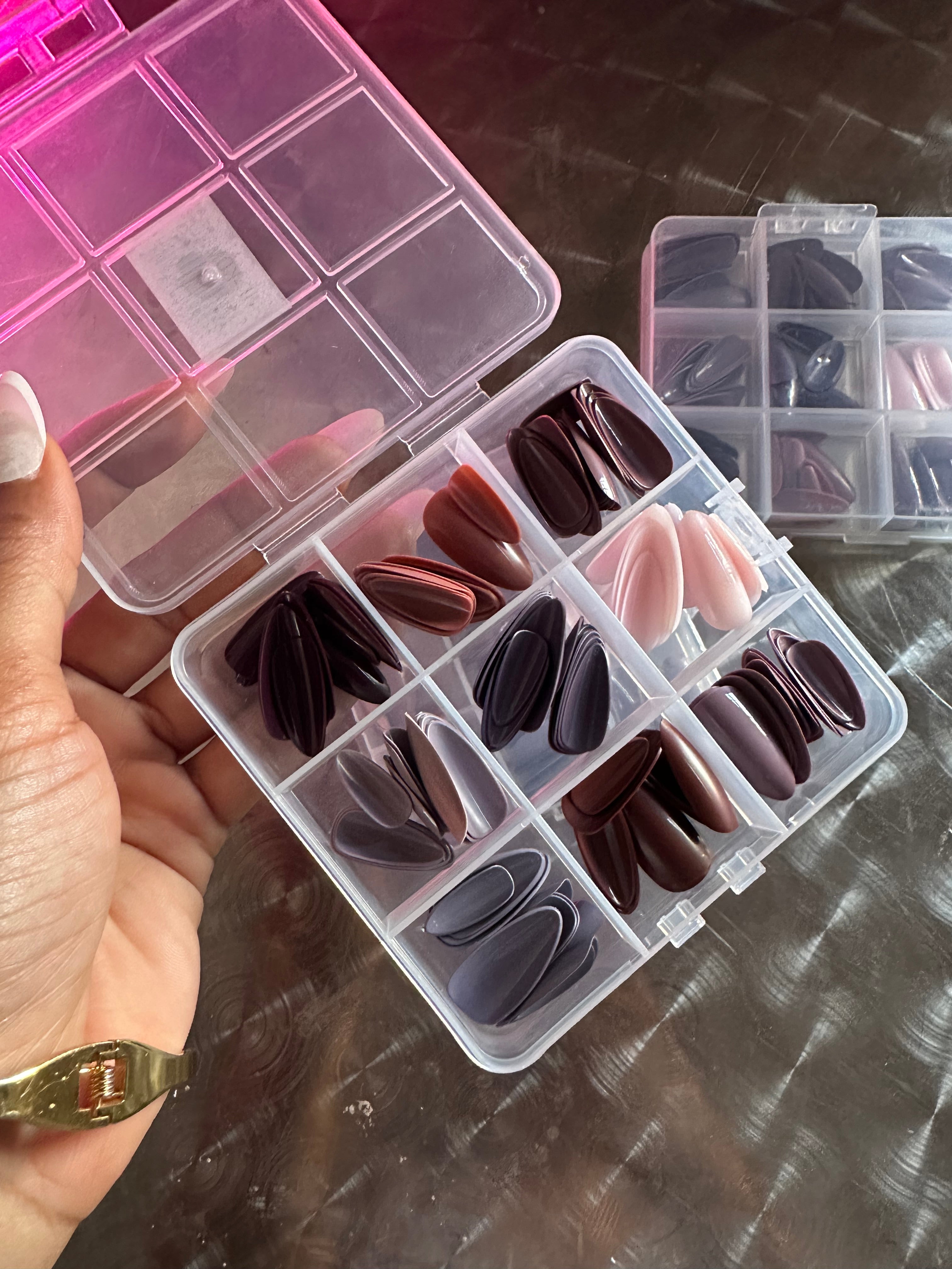 Neutral Babe 108 Count Nails Set.
