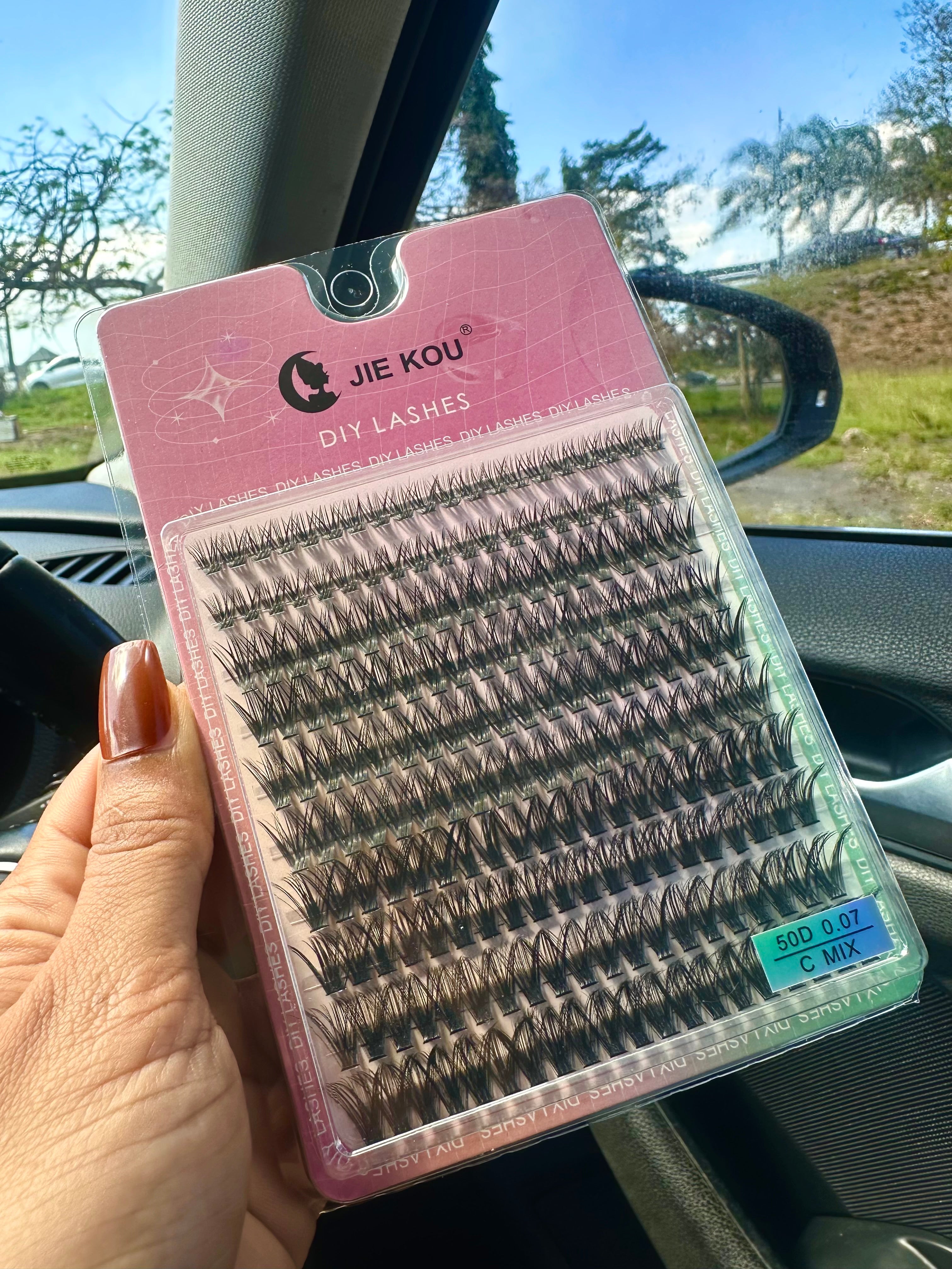 Touch of Glam Wispy Cluster Lash C curl