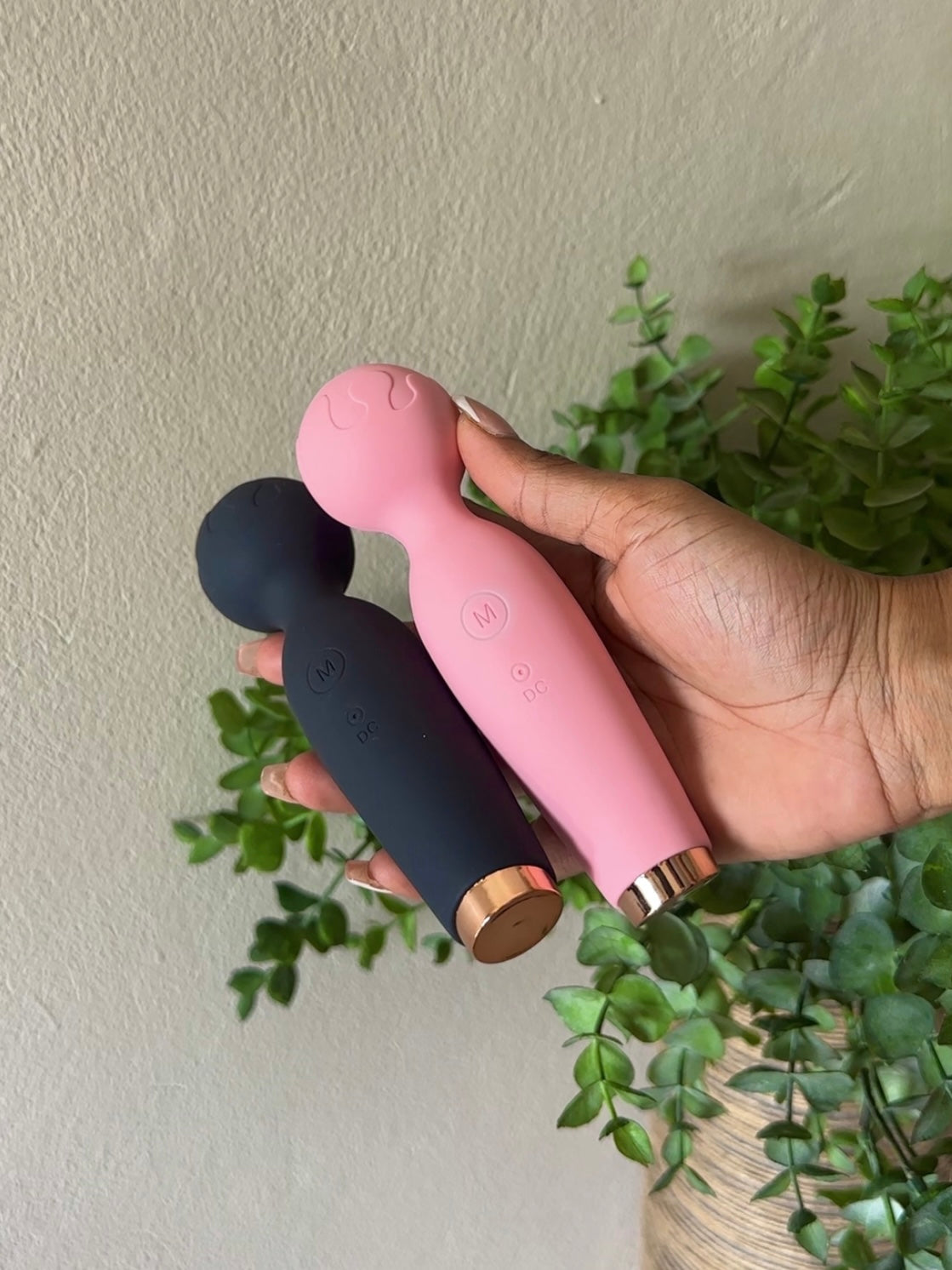 The Intimate Bloom Massager