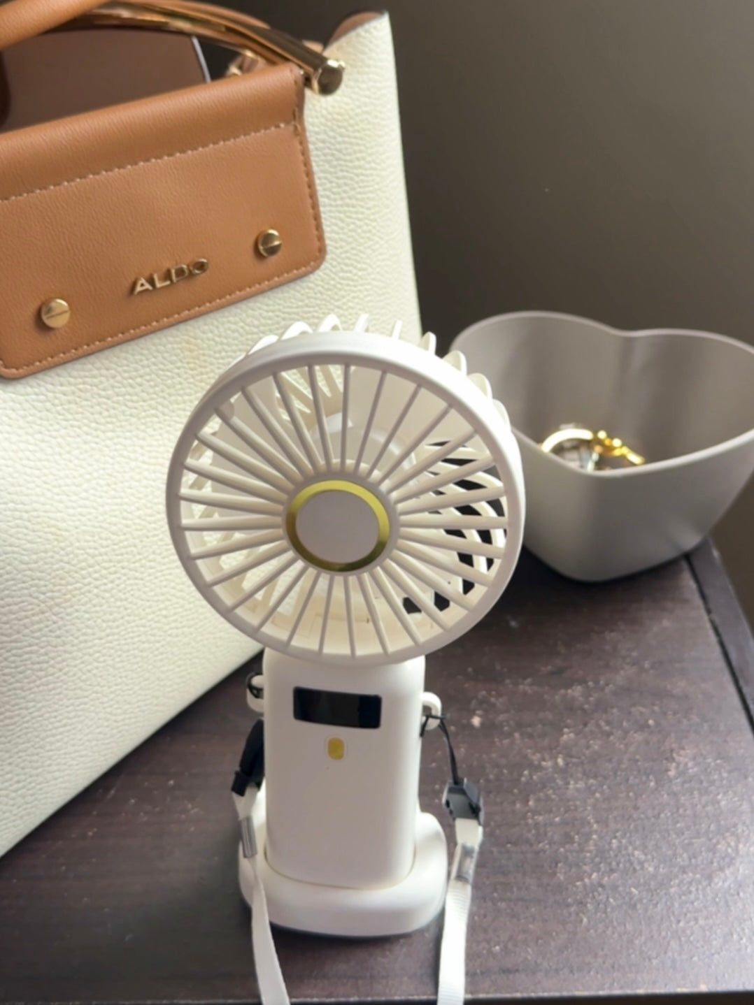LUXE Air Mini USB Rechargeable Fan