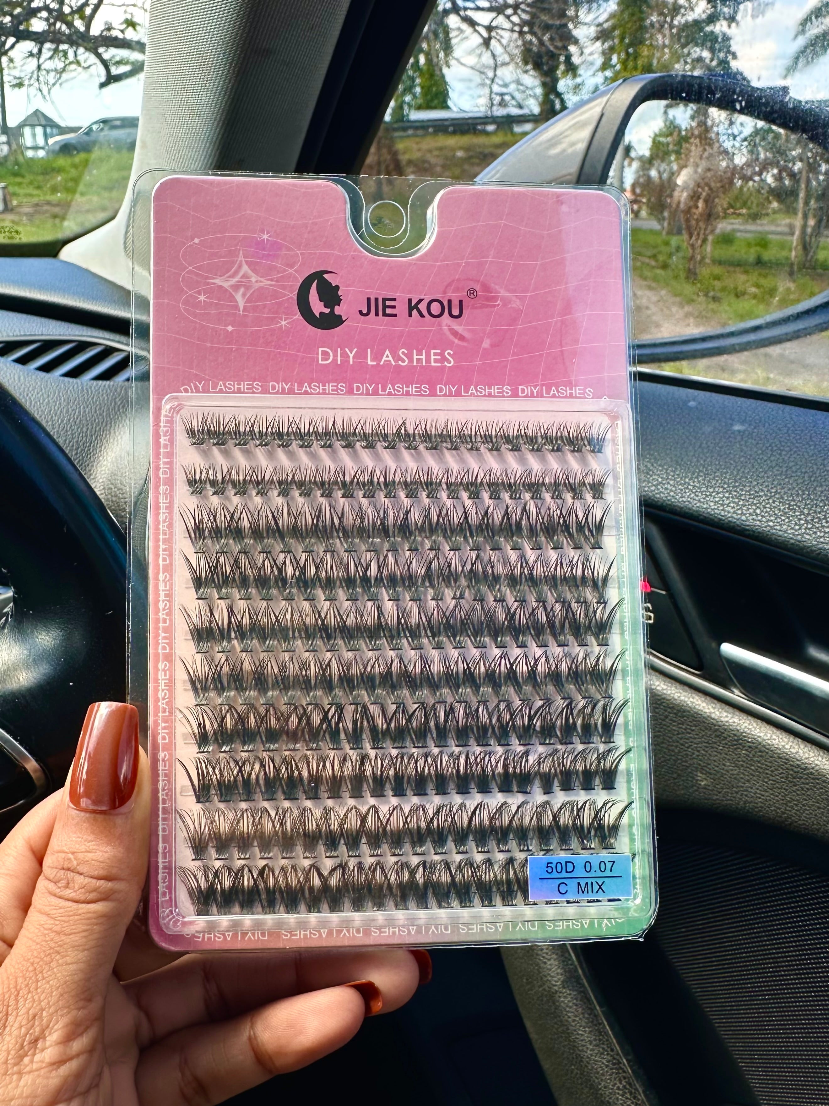 Touch of Glam Wispy Cluster Lash C curl