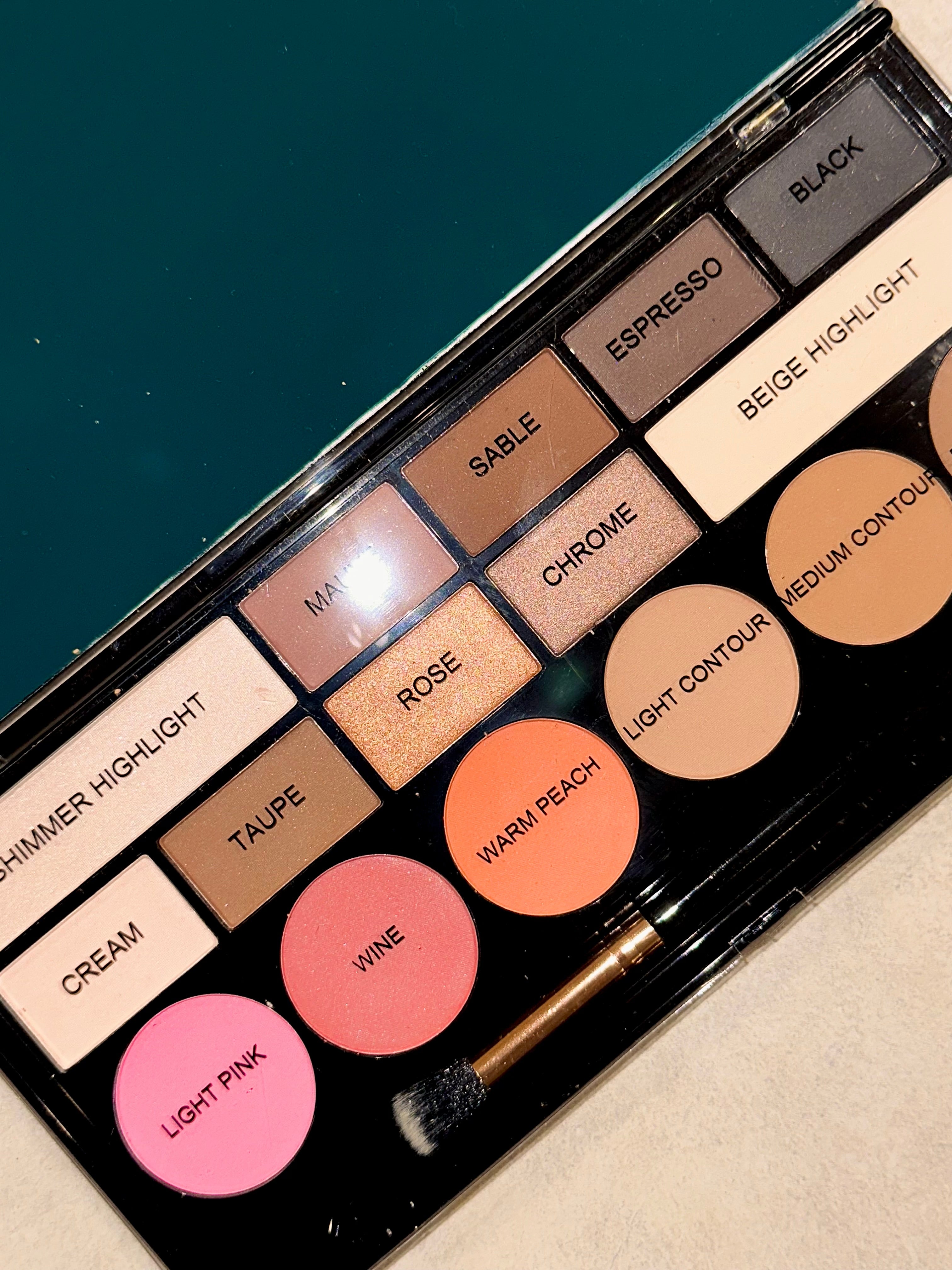 Glamour Natural Make Up Eye Shadow Palette