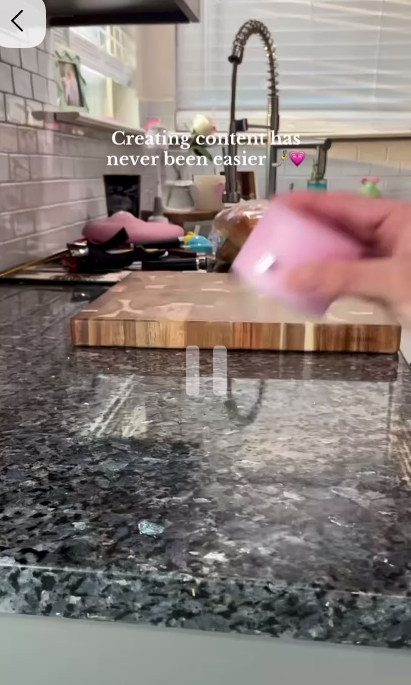 PrettyGrip Pro™ Magnetic Phone Mount